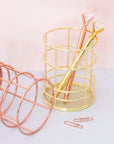 Round Wire Gold Pen Holder - حامل أقلام ذهبي