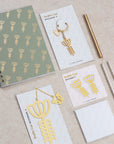 Roots Gift Box
